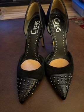 Circus by Sam Edelman Black Studded Pointed-Toe D'Orsay Heels